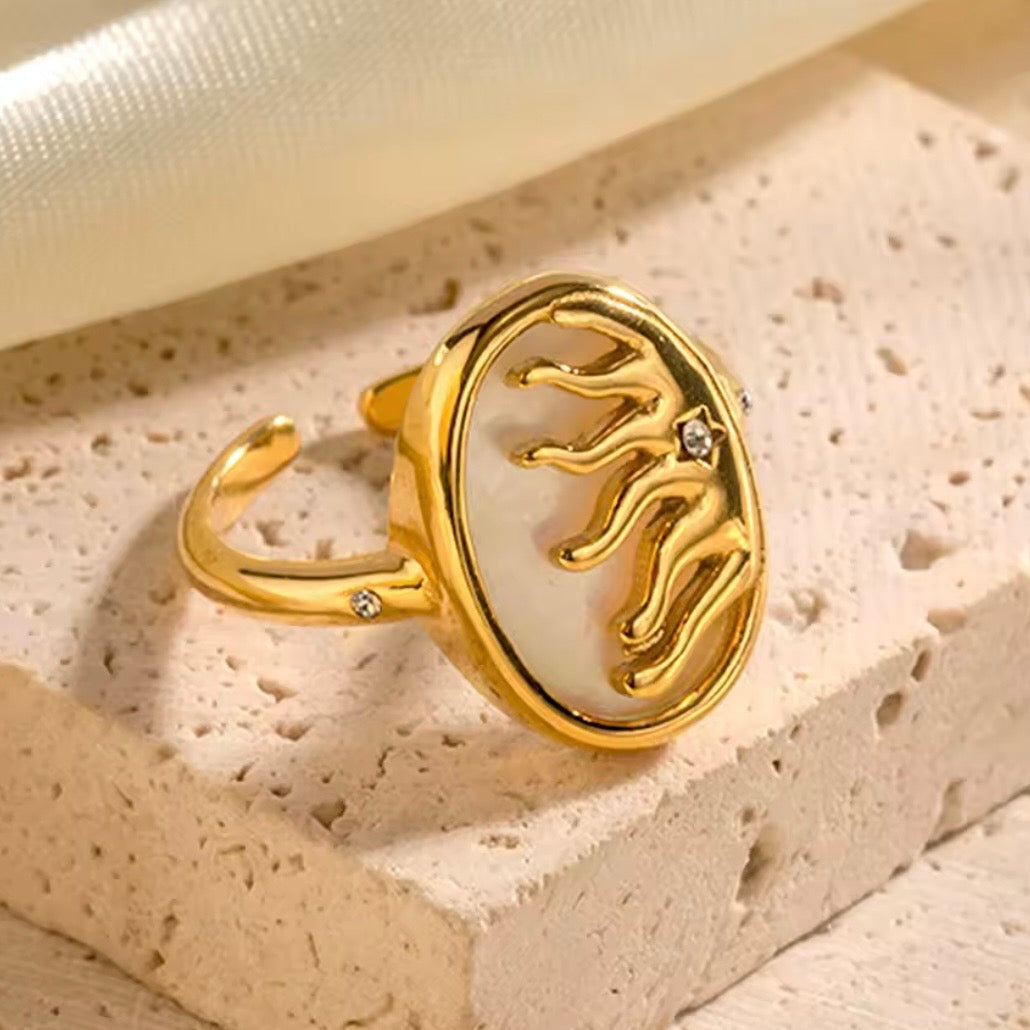 Pearlescent Sun Ring