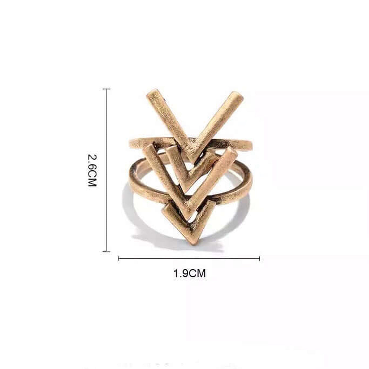 Rustic Arrow Ring Set in antique bronze with product dimensions measuring 2.6 cm tall by 1.9 cm wide.