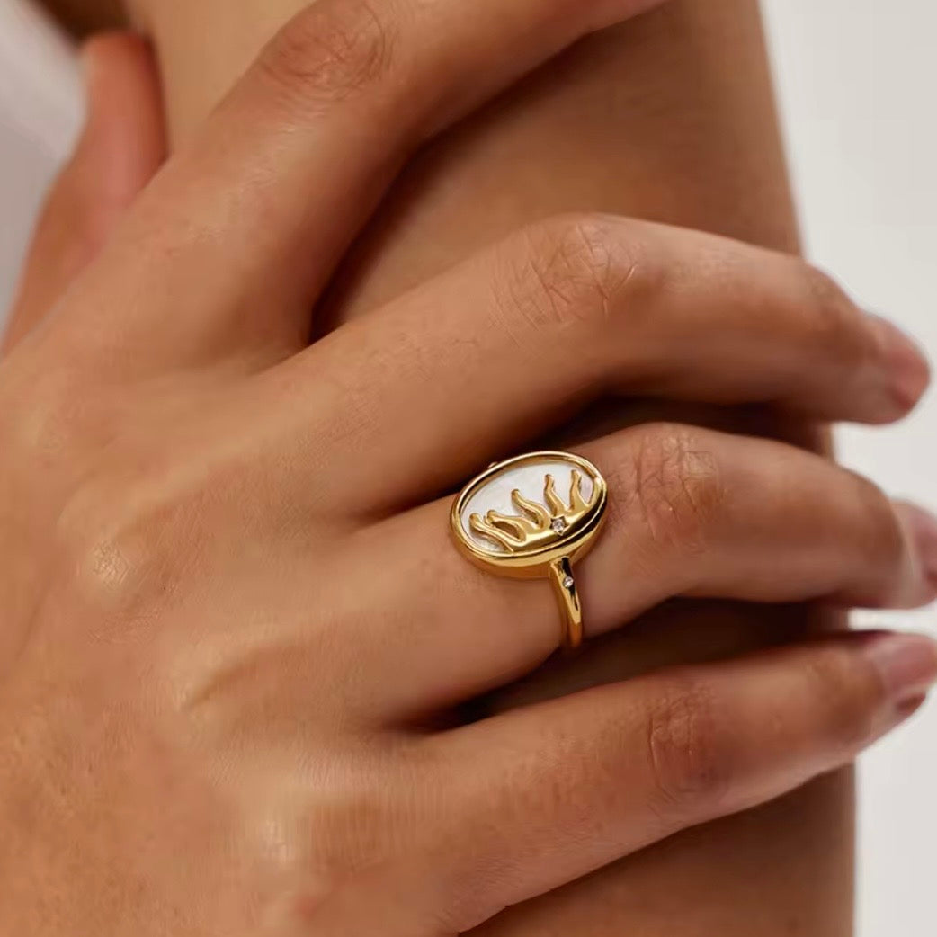 Pearlescent Sun Ring