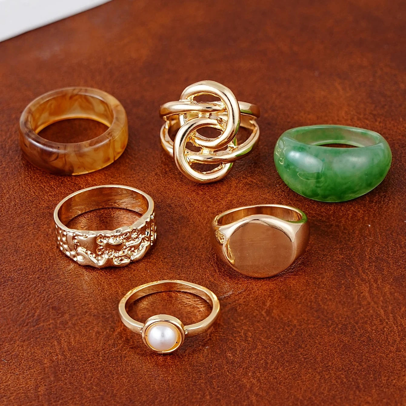 Luxe Resin Statement Ring Set