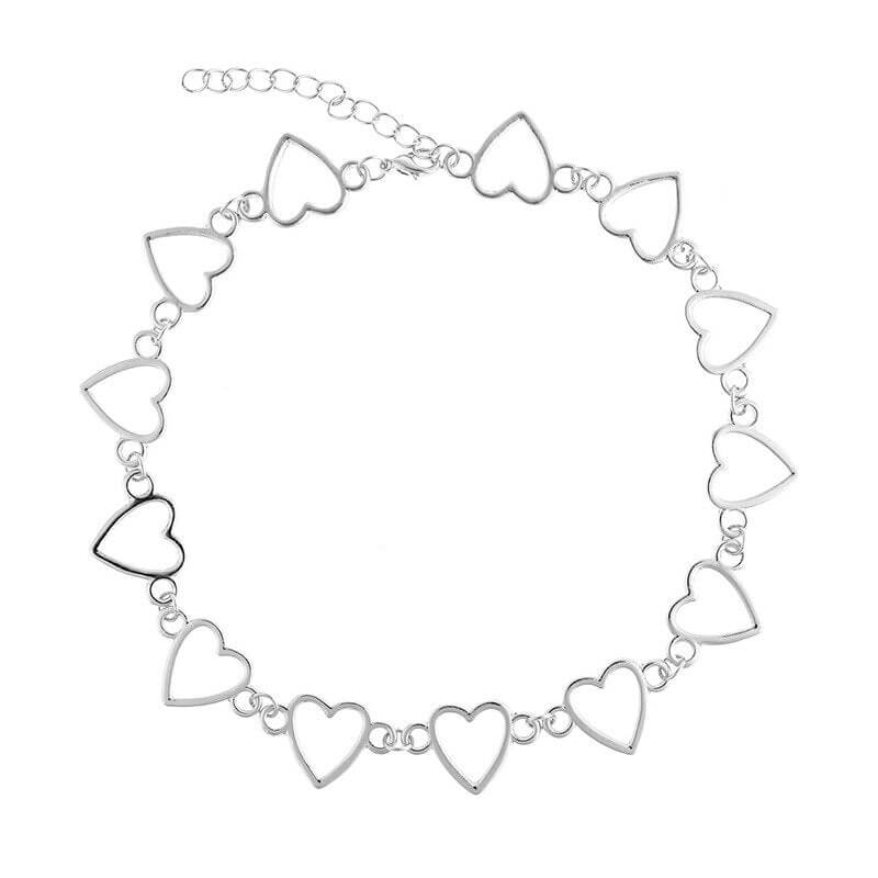 Queen Of Hearts Choker Necklace