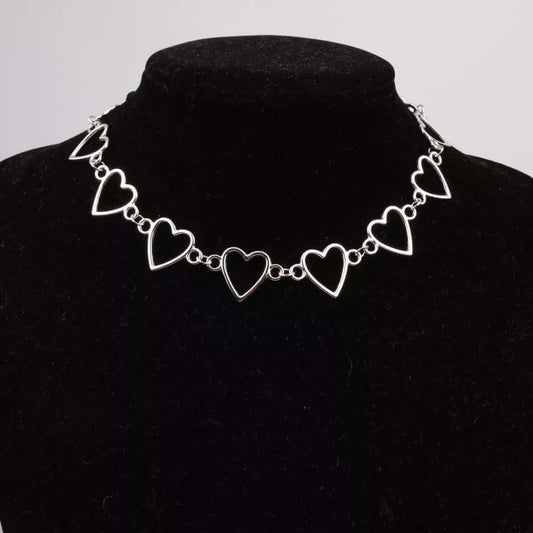 Queen Of Hearts Choker Necklace